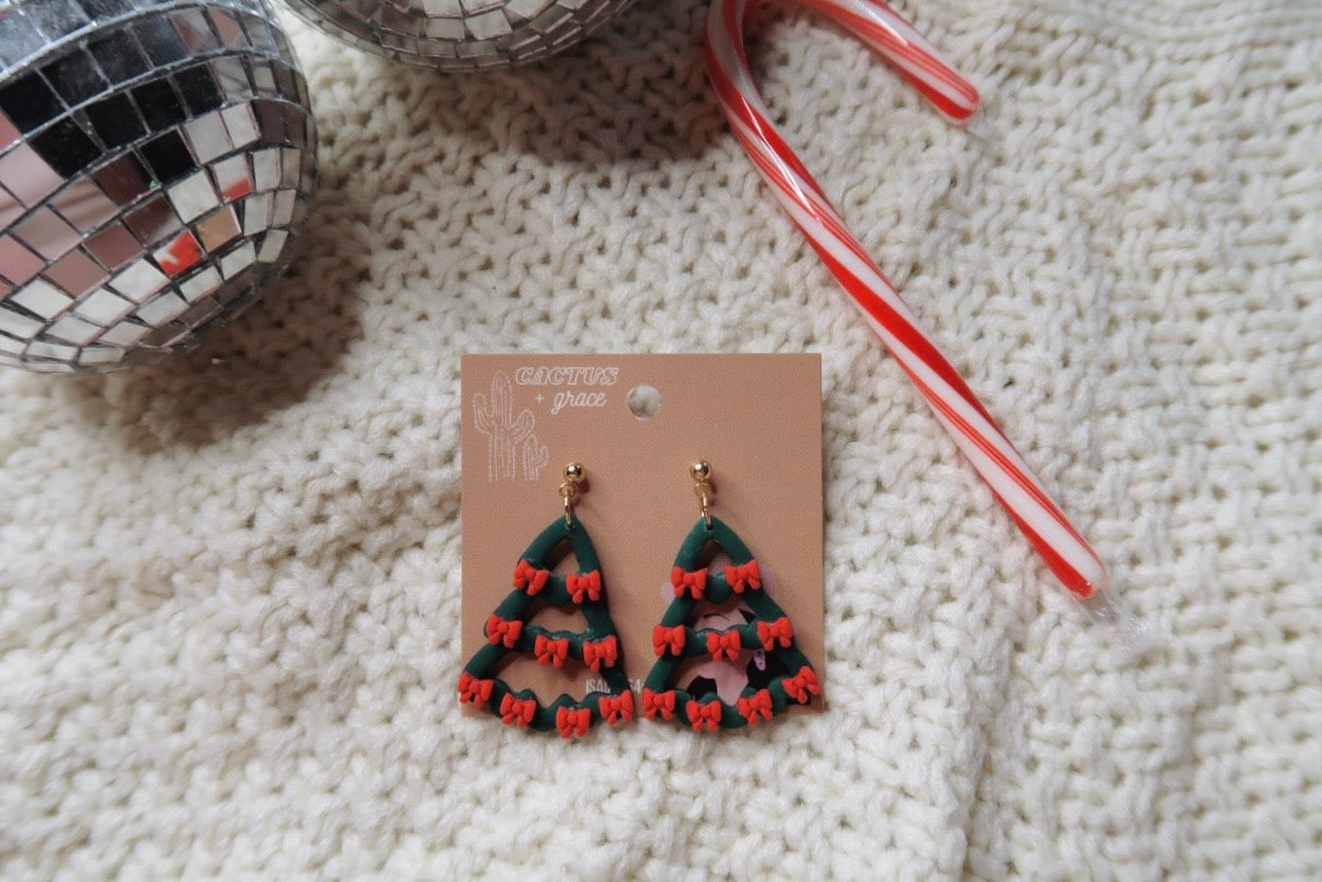 Red Bow Christmas Trees